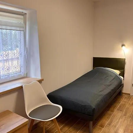 Apartment Dom Nad Jeziorem Trzy Tonie