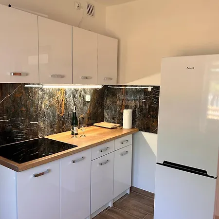 Dom Nad Jeziorem Trzy Tonie Apartment Silna Nowa