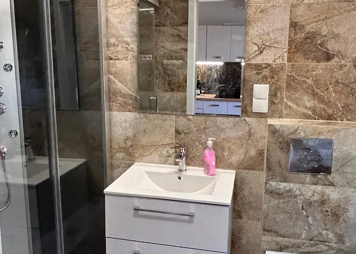 Dom Nad Jeziorem Trzy Tonie Apartament *