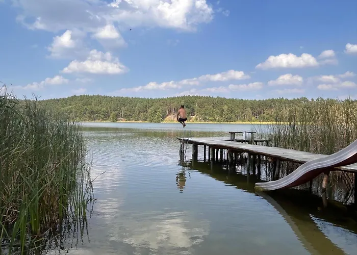 Dom Nad Jeziorem Trzy Tonie * Silna Nowa