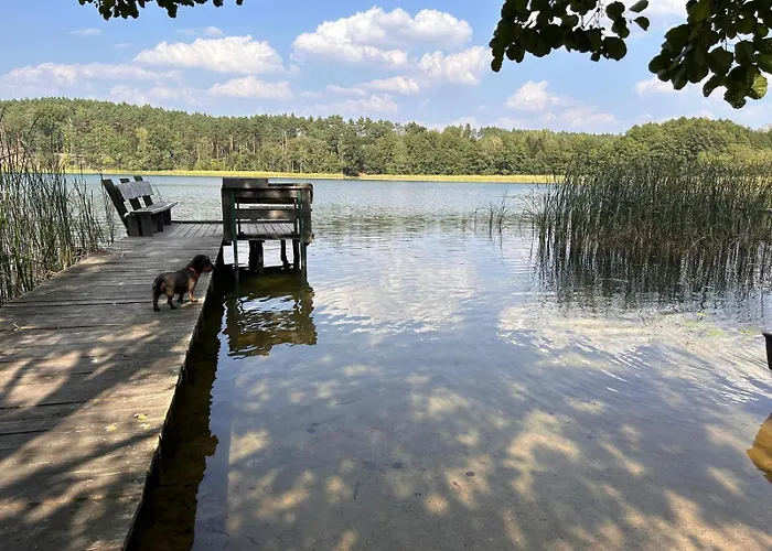 Dom Nad Jeziorem Trzy Tonie * Silna Nowa